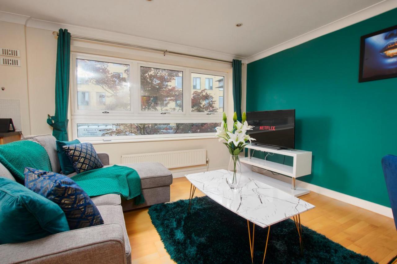Exquisite Cambridge Abode - Sleeps 6 - Parking Apartman Kültér fotó