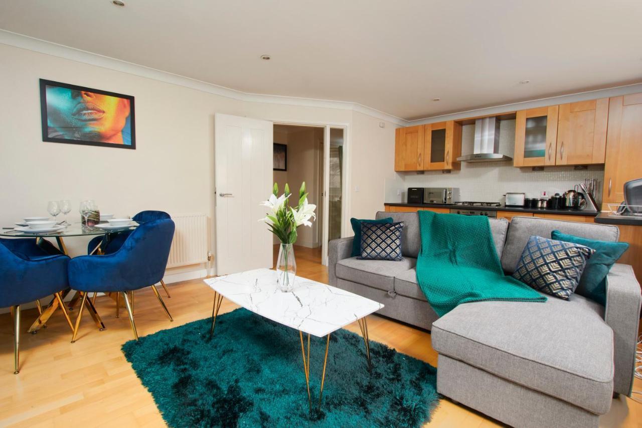 Exquisite Cambridge Abode - Sleeps 6 - Parking Apartman Kültér fotó