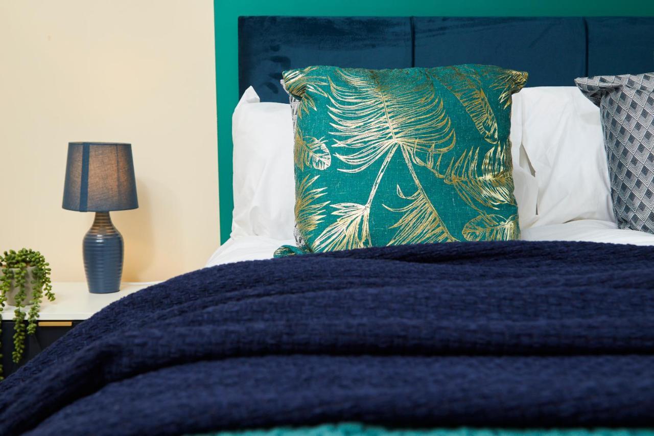 Exquisite Cambridge Abode - Sleeps 6 - Parking Apartman Kültér fotó