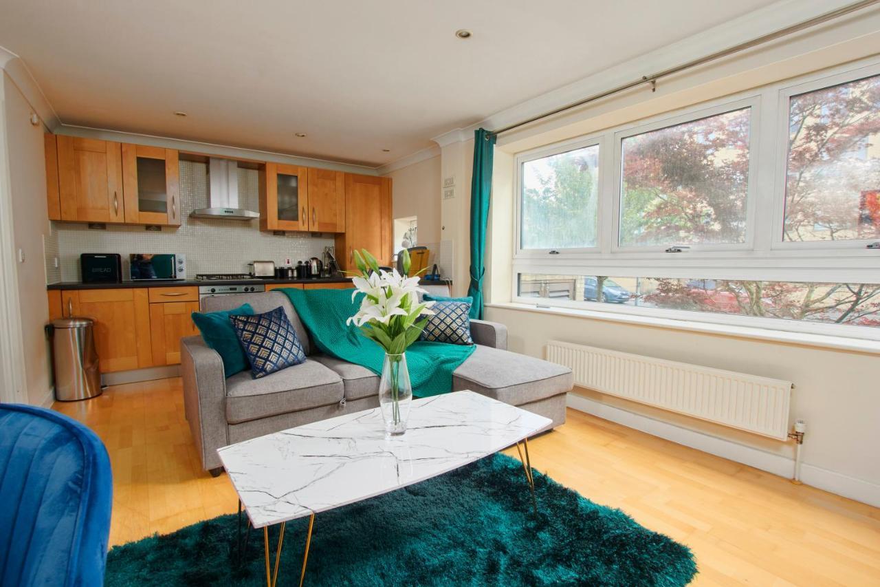 Exquisite Cambridge Abode - Sleeps 6 - Parking Apartman Kültér fotó