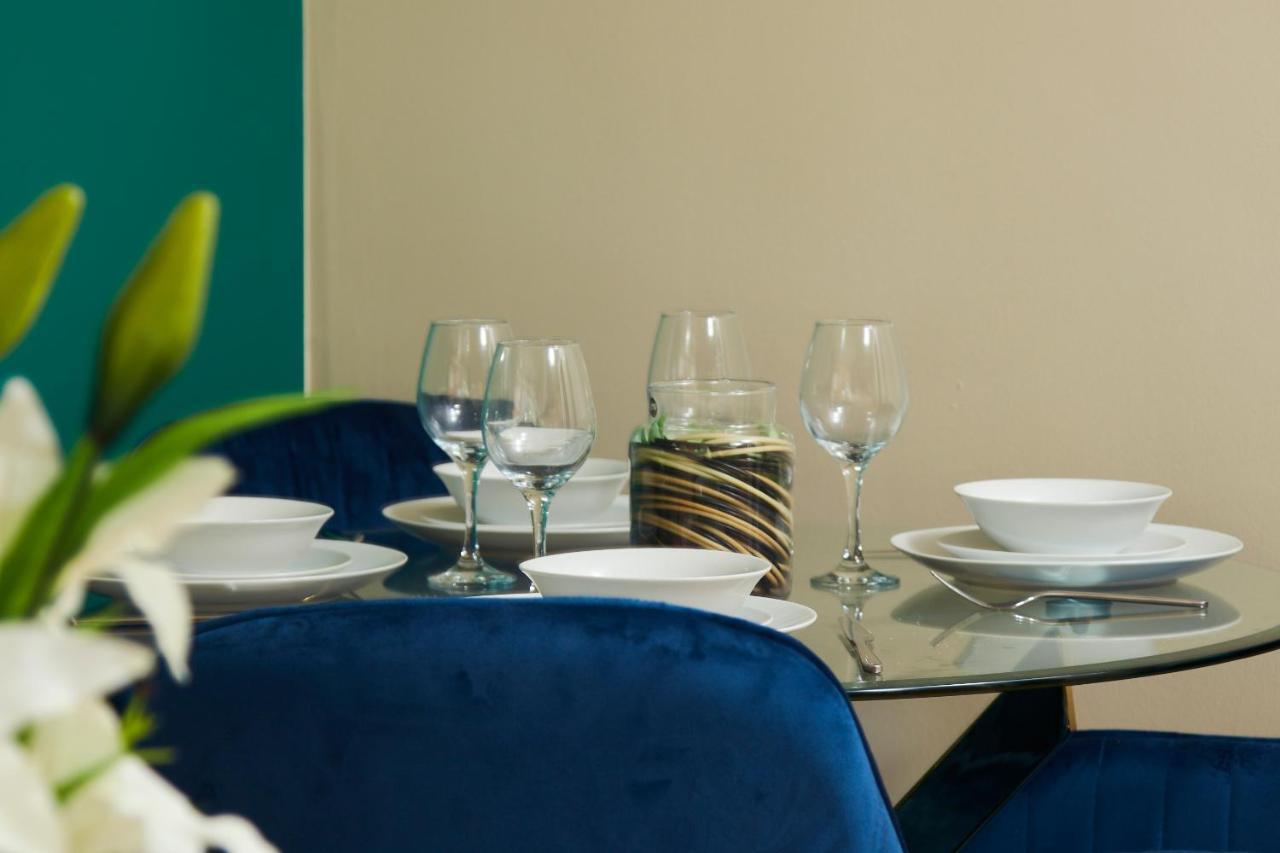 Exquisite Cambridge Abode - Sleeps 6 - Parking Apartman Kültér fotó